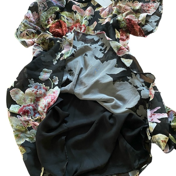 Zara Black Dress with Floral Accents - Picture 9 of 12